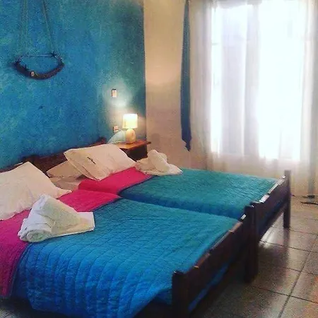 Guest house Athanasia Houlakia (Mykonos)